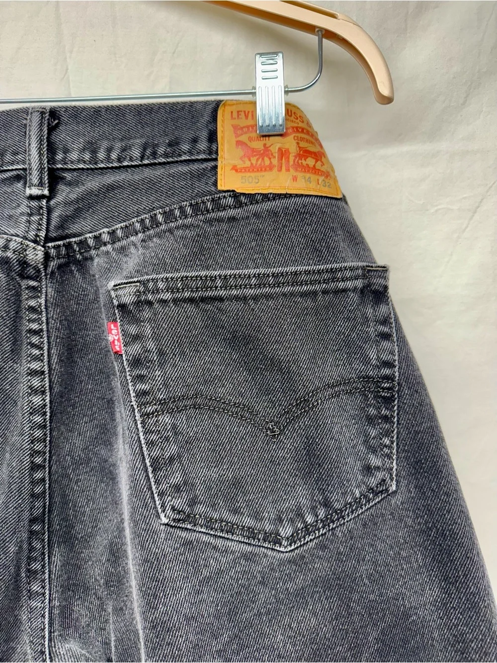 Levi’s 505 34x32 Black Jeans